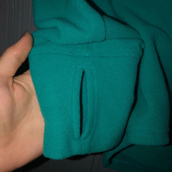 Old Navy fleece pull over - Picture 3 of 4